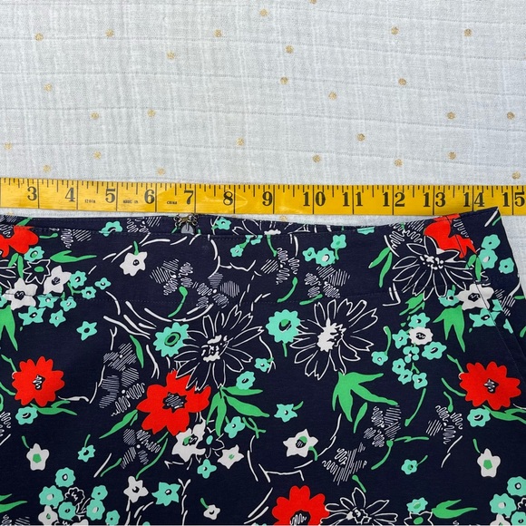 Lady Hagen tennis/golf skort w/pockets, pretty floral pattern - Picture 7 of 7